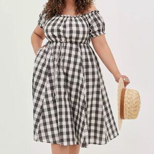 Torrid off shoulder gingham peasant milkmaid midi dress